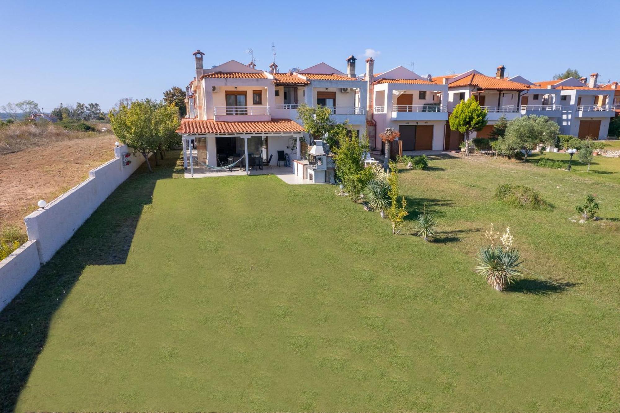 Petra Vila Áfitos Exterior foto